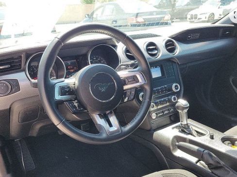 Used 2020 Ford Mustang GT w/ Black Accent Package RWD image 4