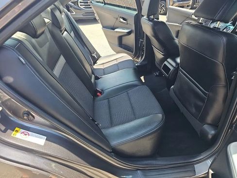 Used 2014 Toyota Camry SE FWD image 17