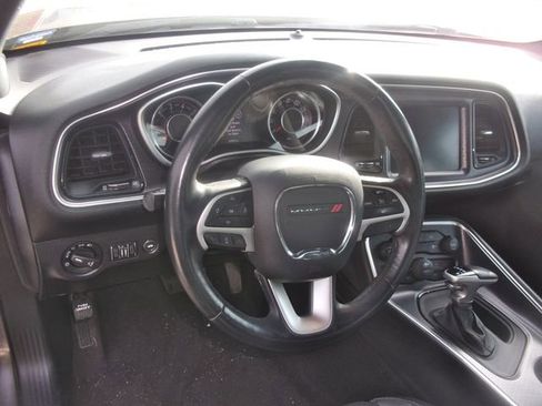 Used 2015 Dodge Challenger R/T Plus RWD image 10