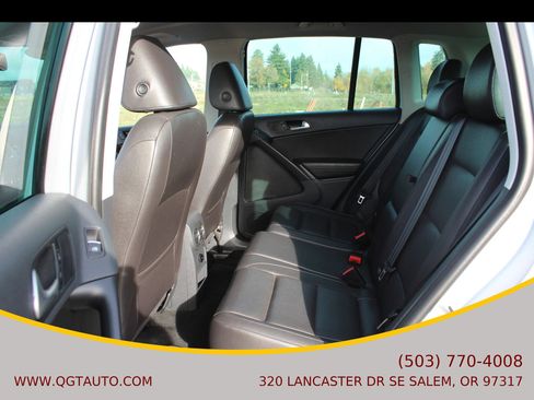 Used 2013 Volkswagen Tiguan SE image 13