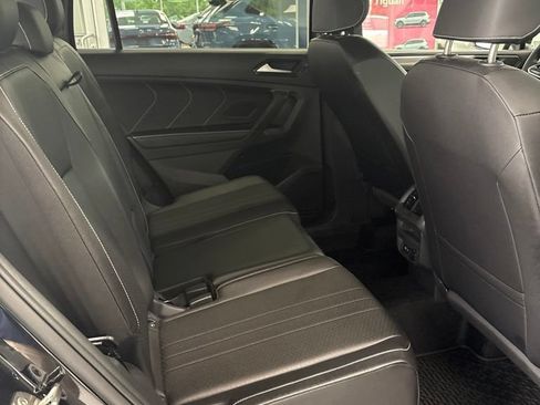 Used 2024 Volkswagen Tiguan SE R-Line AWD/4WD image 16