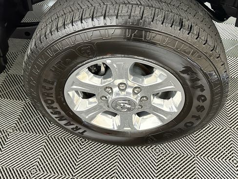 Used 2024 RAM 2500 Big Horn w/ Bed Utility Group image 11