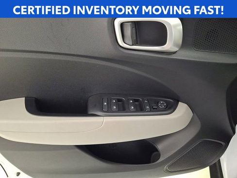 Certified 2025 Hyundai Venue SEL FWD image 14