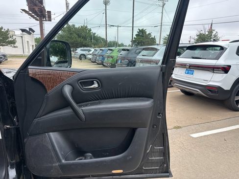 Used 2020 Nissan Armada SL w/ Premium Package AWD/4WD image 16