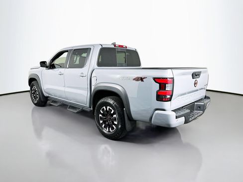 Used 2022 Nissan Frontier PRO-4X w/ Technology Package AWD/4WD image 5