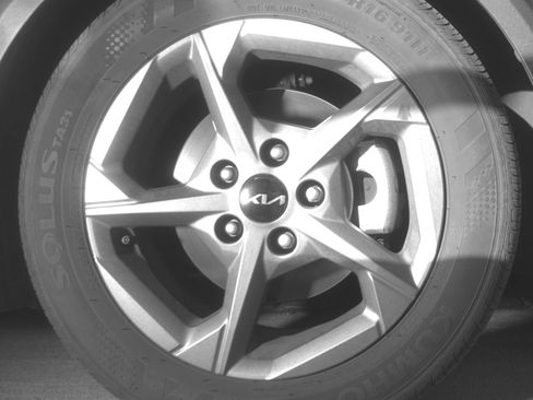 Used 2025 Kia K4 FWD image 13