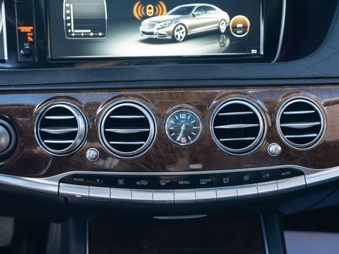 Used 2016 Mercedes-Benz Maybach S 600 image 39