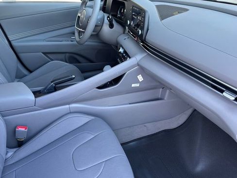 New 2026 Hyundai Elantra Sport FWD image 15