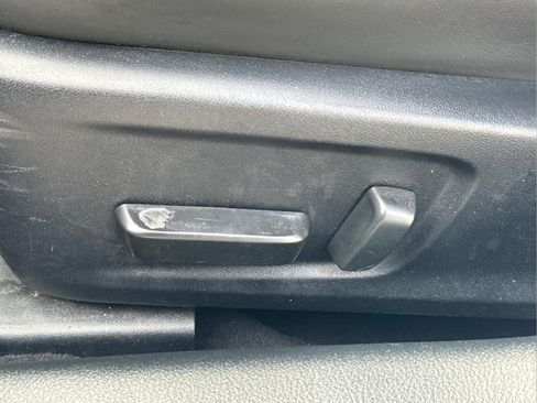Used 2021 Lexus IS 300 w/ Comfort Package RWD image 16