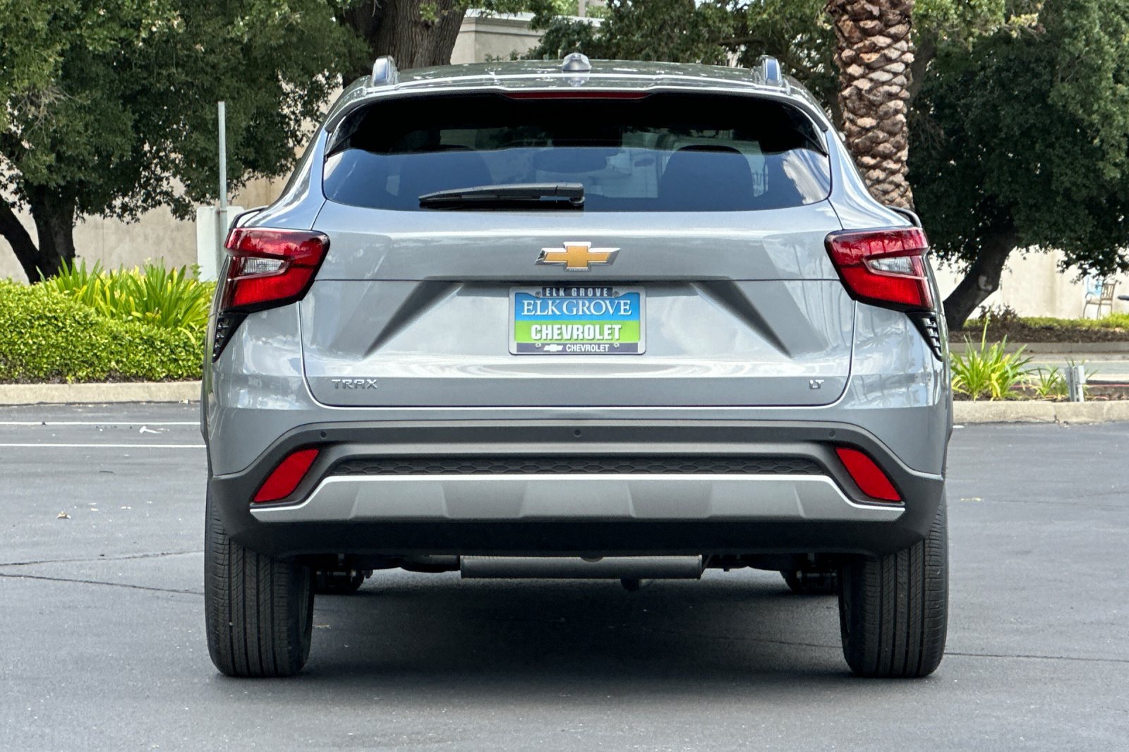 New 2026 Chevrolet Trax LT w/ Driver Confidence Package FWD image 4