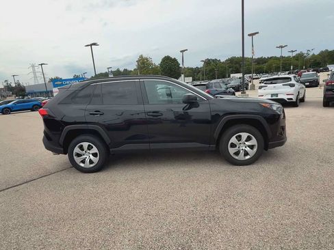 Used 2020 Toyota RAV4 LE w/ Carpet Mat Package FWD image 9