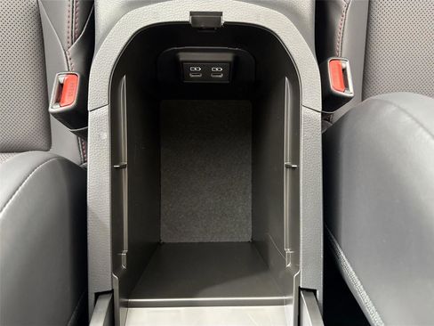 Certified 2025 Toyota RAV4 XSE w/ Premium Package image 35