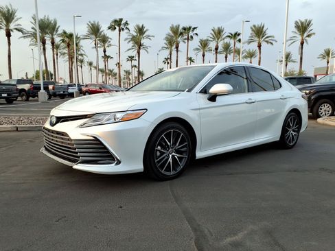 Certified 2024 Toyota Camry XLE FWD image 8
