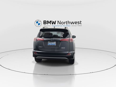 Used 2018 Toyota RAV4 Limited w/ Advanced Technology Package AWD/4WD image 2