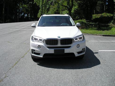 Used 2015 BMW X5 xDrive35i AWD/4WD image 2