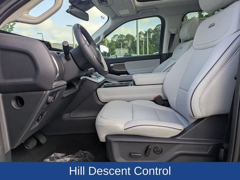 Certified 2025 Ford Expedition Max Platinum w/ Platinum Ultimate Package AWD/4WD image 14