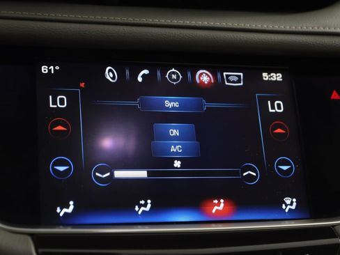 Used 2017 Cadillac XT5 Luxury w/ Driver Awareness Package image 32