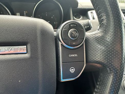 Used 2016 Land Rover Range Rover Sport SE AWD/4WD image 32