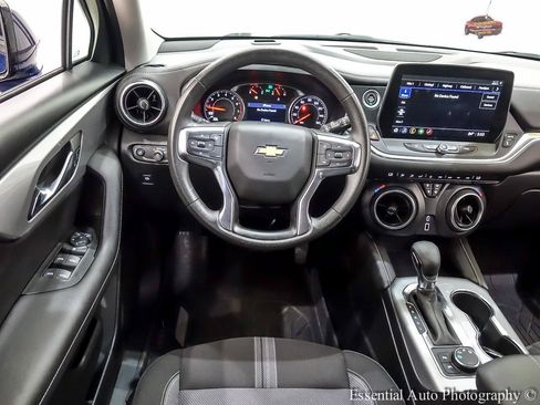 Used 2023 Chevrolet Blazer LT w/ Driver Confidence Package AWD/4WD image 17