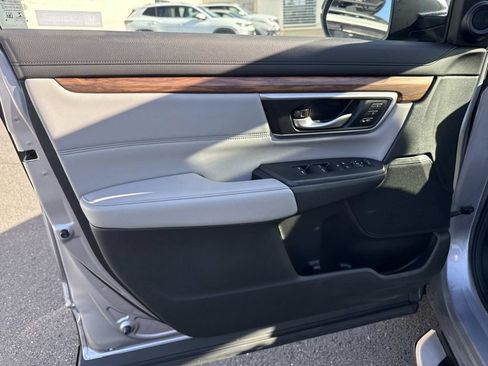 Used 2022 Honda CR-V EX-L image 9