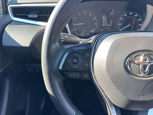 Used 2025 Toyota Corolla SE image 13