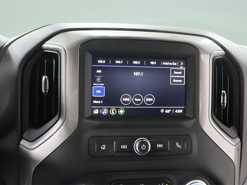 Used 2024 GMC Sierra 2500 Pro w/ Convenience Package image 10