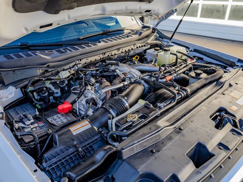 Used 2025 Ford F350 Platinum image 41