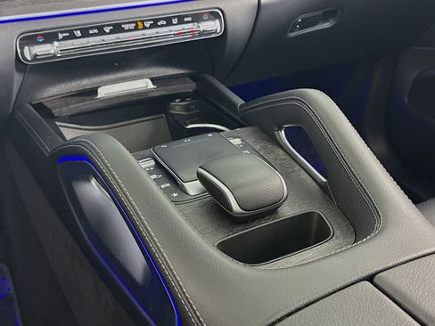 Certified 2022 Mercedes-Benz GLE 350 4MATIC w/ AMG Line Exterior image 6