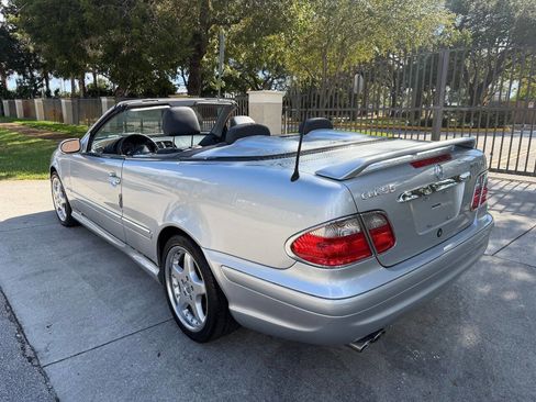 Used 2002 Mercedes-Benz CLK 55 AMG Cabriolet image 9