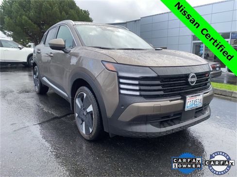 Certified 2025 Nissan Kicks SR w/ Illumination Package image 2