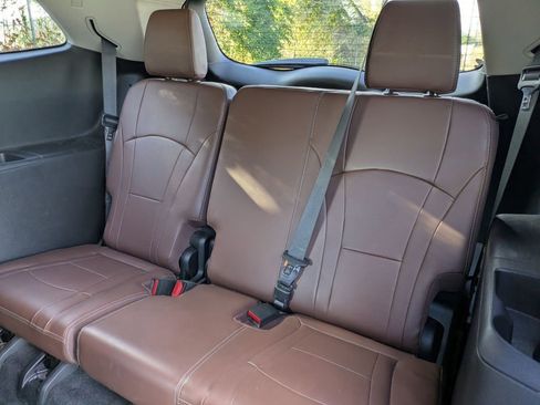 Used 2018 Buick Enclave Avenir w/ Avenir Technology Package image 27