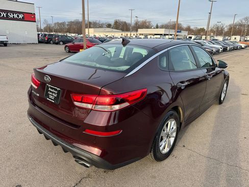 Used 2019 Kia Optima LX FWD image 3