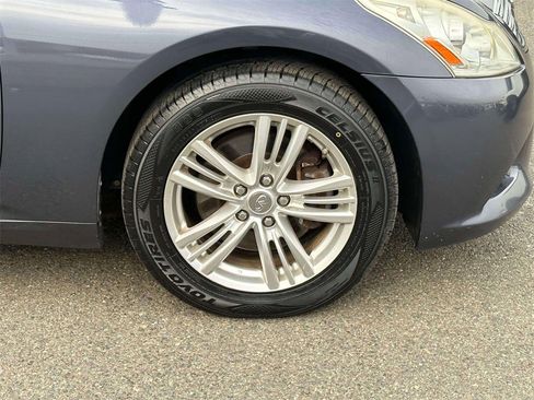Used 2011 INFINITI G37 x image 7