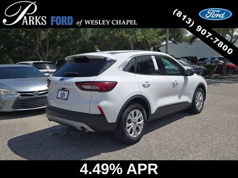 Used 2023 Ford Escape Active w/ Tech Pack #1 FWD image 5