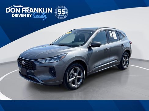 Used 2023 Ford Escape ST-Line Select image 1