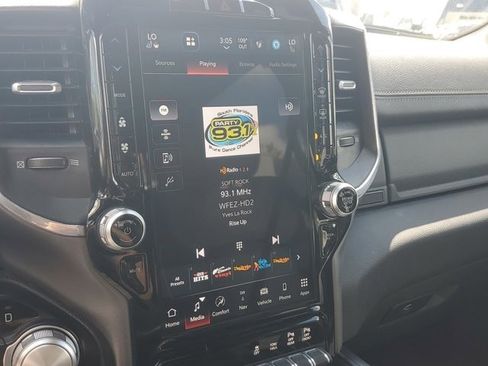 Certified 2023 RAM 1500 Laramie image 25