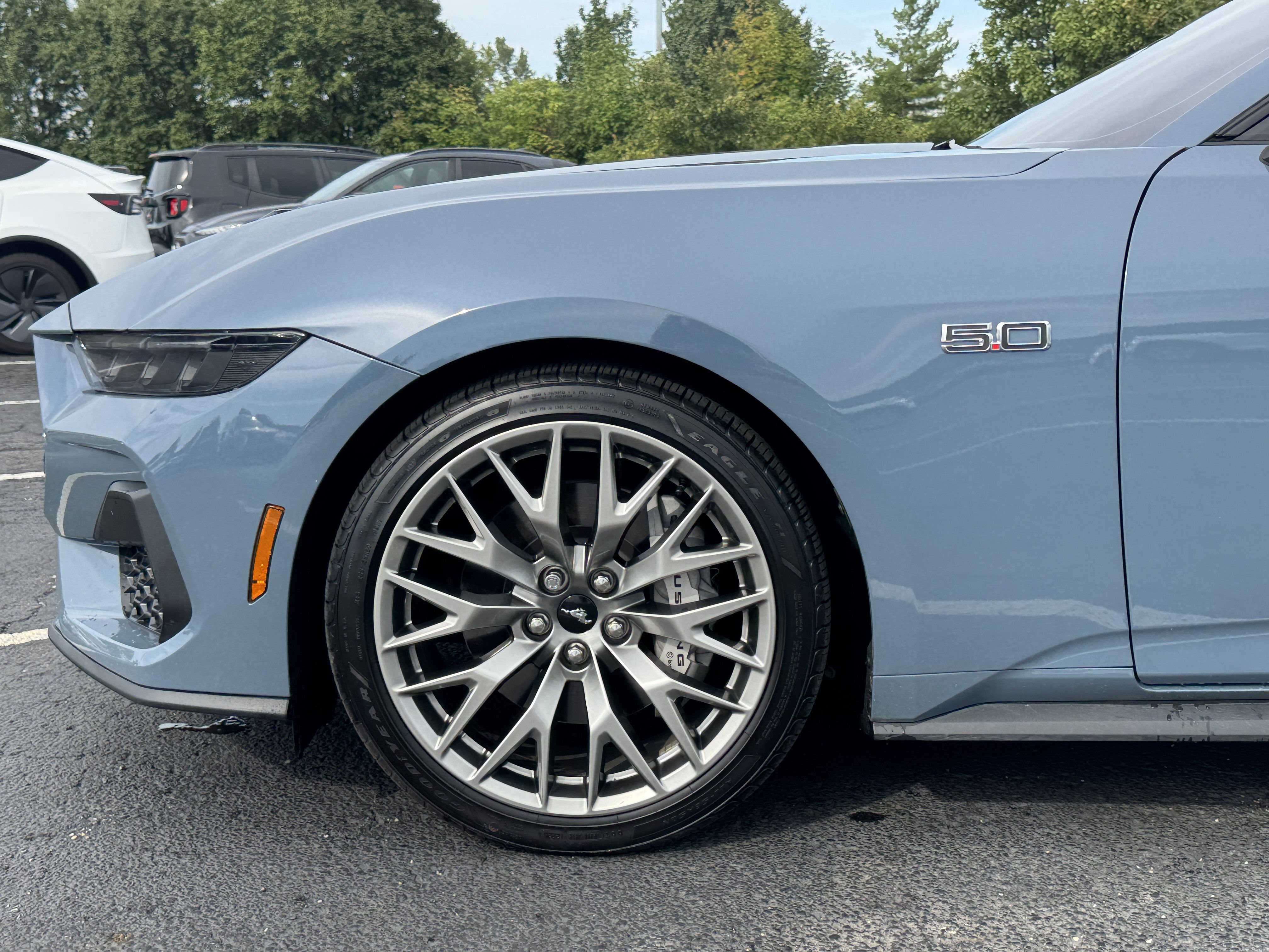 Used 2025 Ford Mustang GT Premium RWD image 33