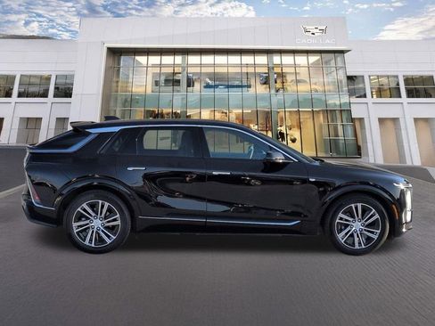 Certified 2024 Cadillac Lyriq Luxury RWD image 4
