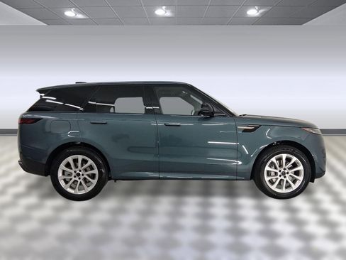 New 2026 Land Rover Range Rover Sport SE image 8