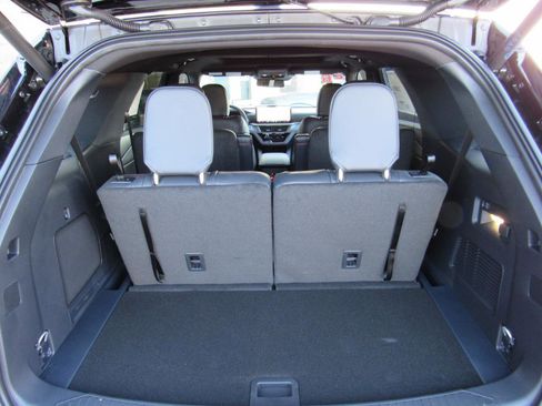 New 2026 Ford Explorer ST-Line w/ ST-Line Street Pack AWD/4WD image 36