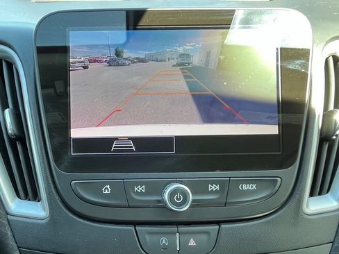 Used 2024 Chevrolet Malibu LS FWD image 16