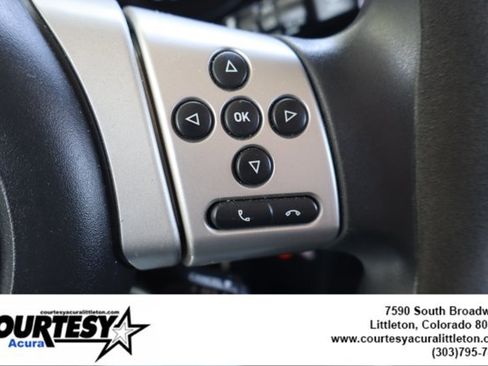 Used 2013 Toyota FJ Cruiser 4WD w/ Convenience Pkg image 12