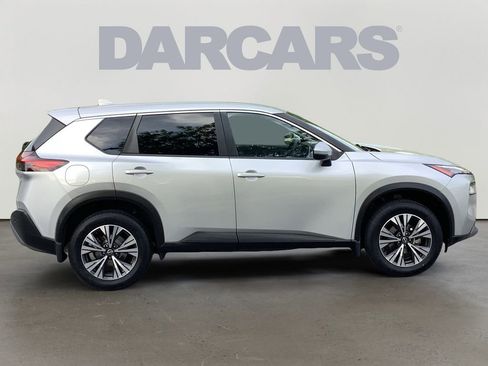 Used 2023 Nissan Rogue SV AWD/4WD image 8