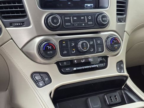 Used 2019 GMC Yukon XL Denali w/ Denali Ultimate Package image 19