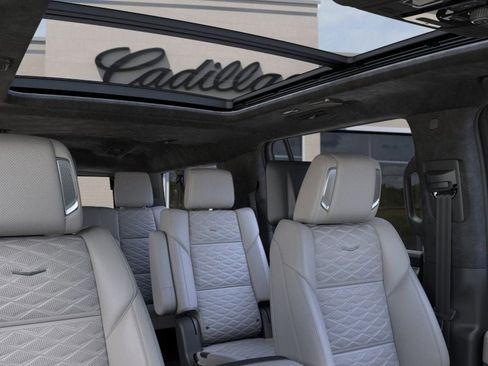 New 2026 Cadillac Escalade ESV Platinum Luxury w/ LPO, Radiant Package AWD/4WD image 24