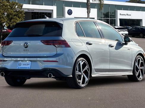 New 2025 Volkswagen GTI SE image 4