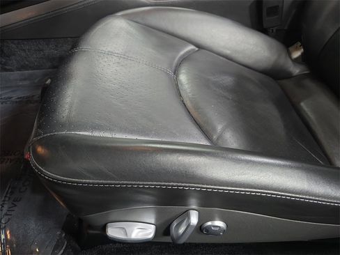 Used 2011 Porsche 911 Turbo S image 23