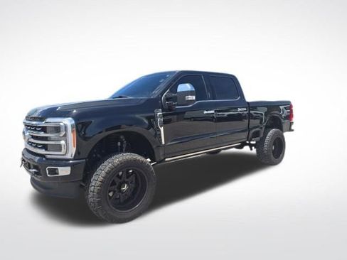 Used 2023 Ford F350 4x4 Crew Cab Super Duty image 5