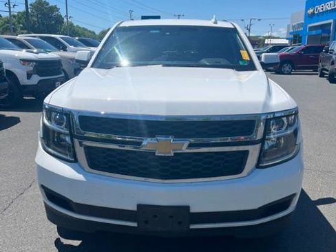 Used 2017 Chevrolet Suburban LT AWD/4WD image 2