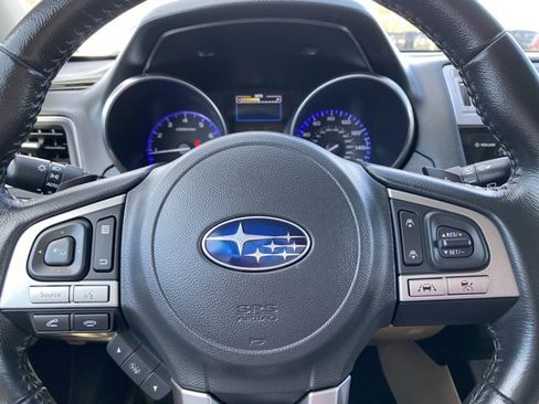 Used 2016 Subaru Outback 3.6R Limited image 16
